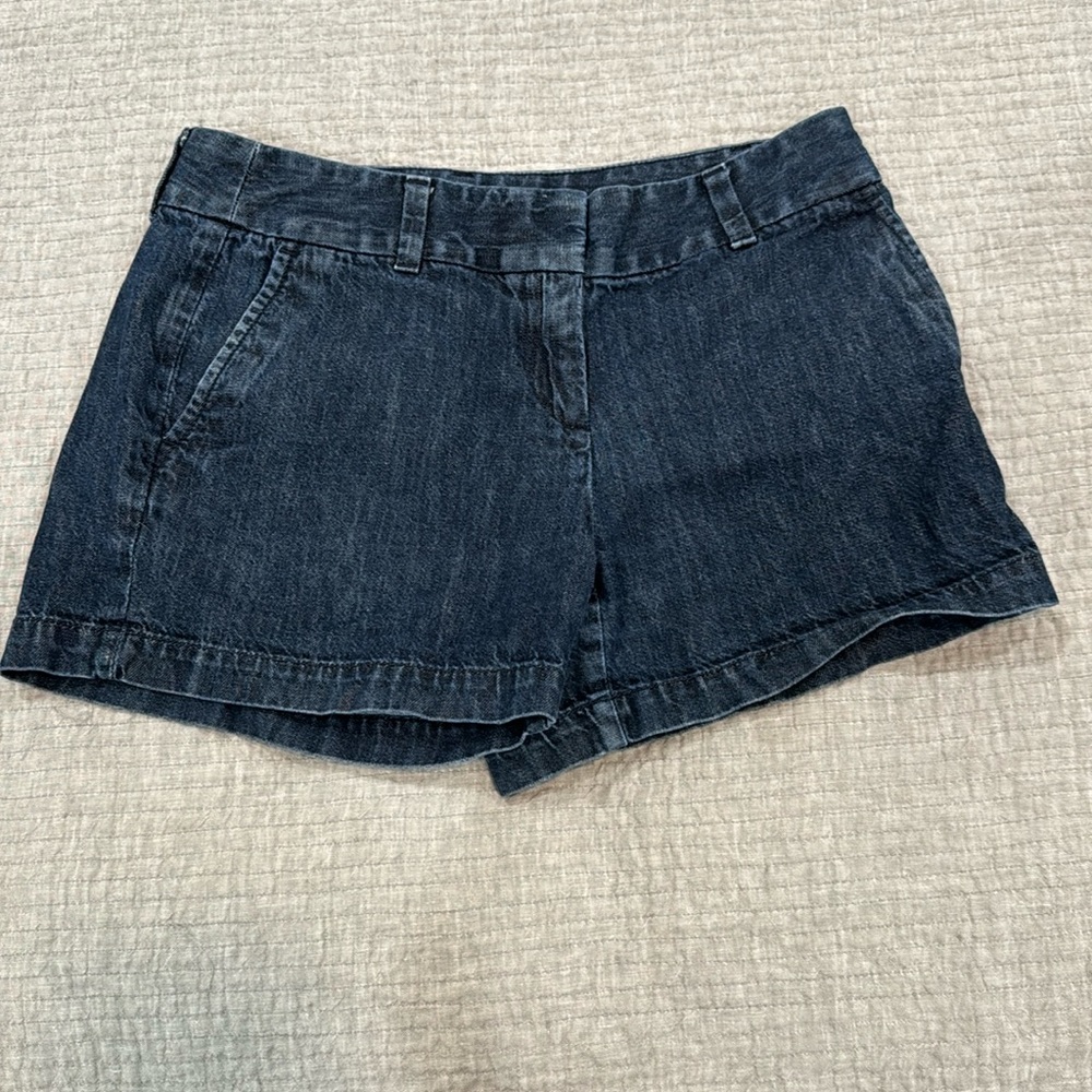 Loft 4” navy shorts size 2